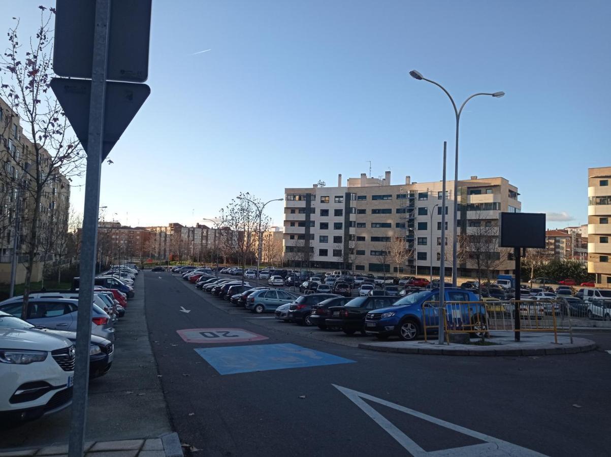 סלאמנקה Vut P&K Houses Calefaccion Central מראה חיצוני תמונה